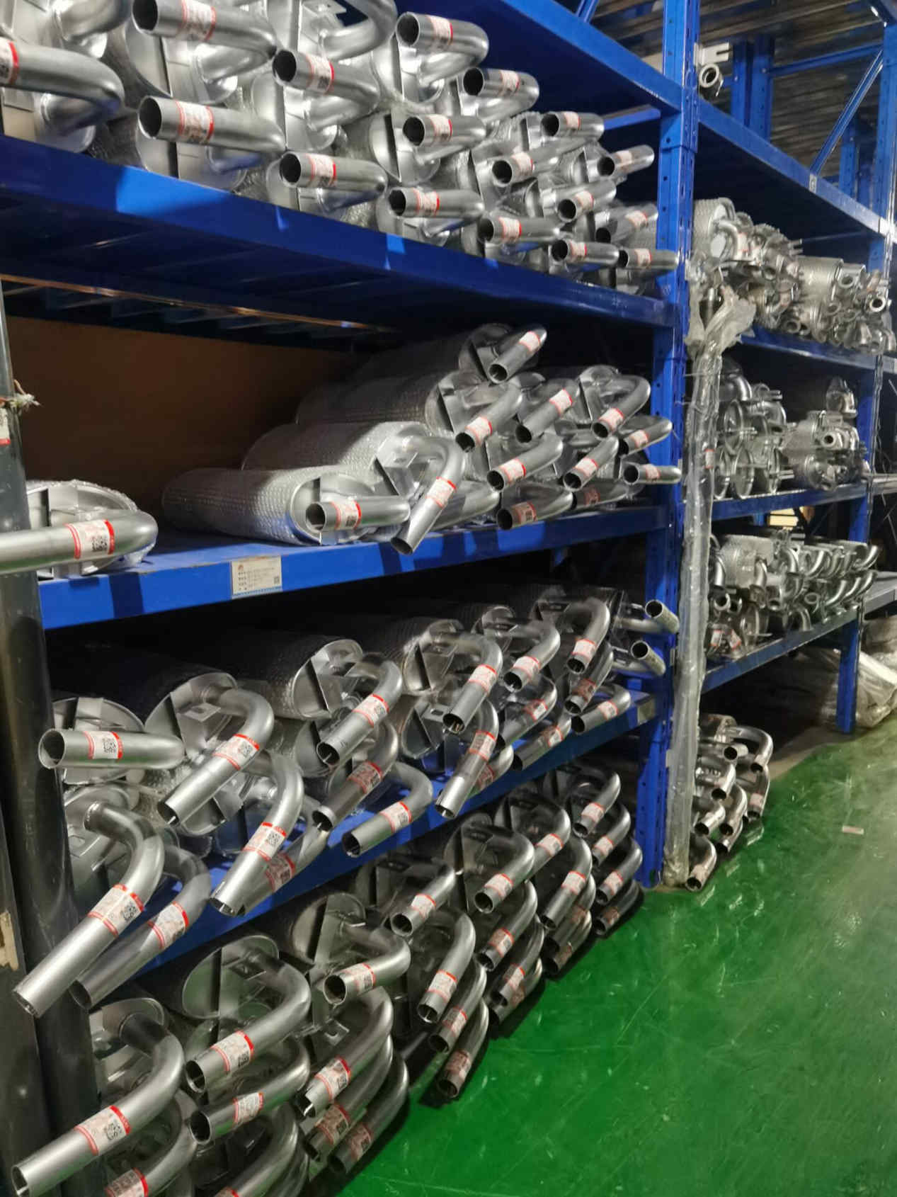 Produk Keunggulan Kami: Knalpot Forklift
